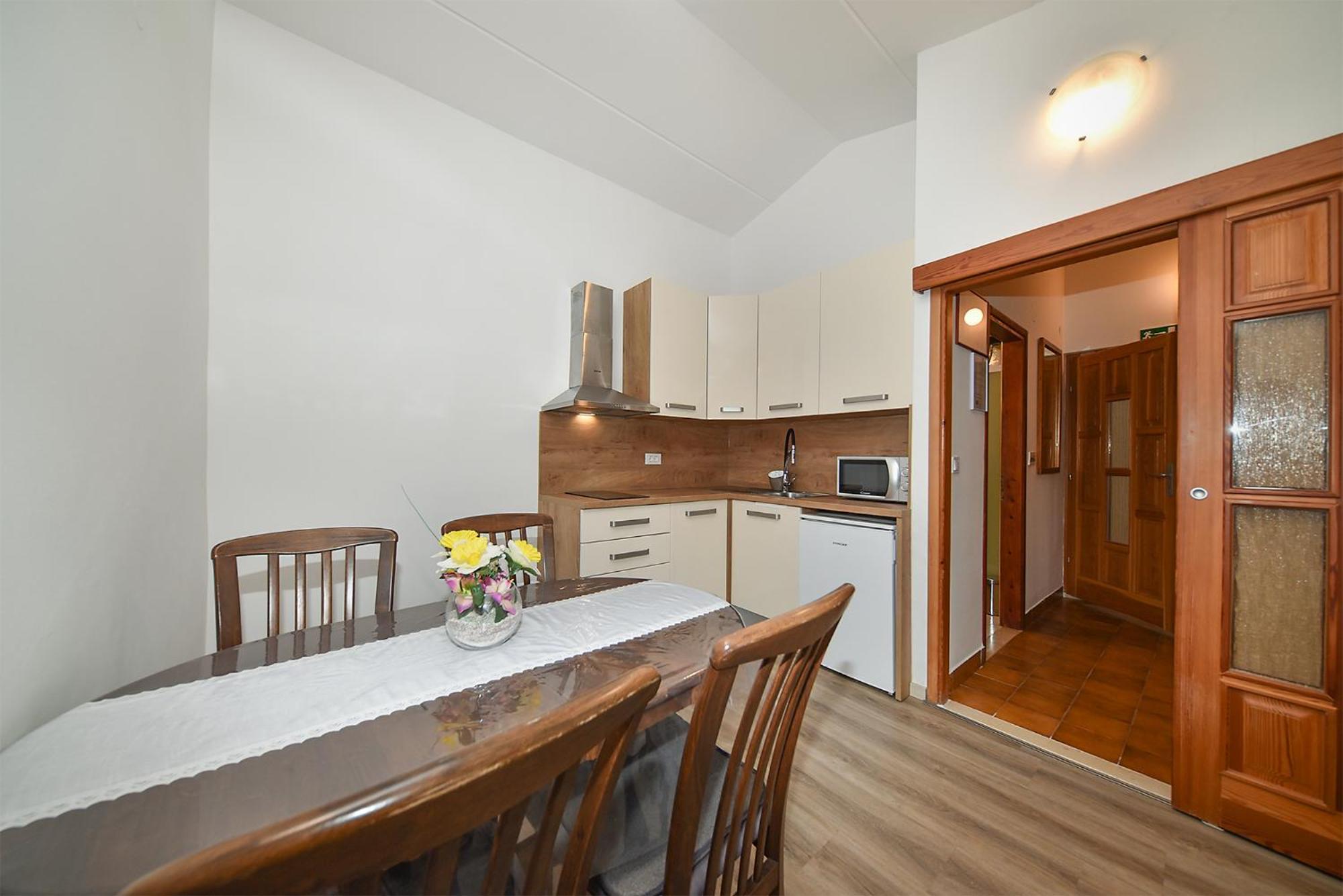 Romano 1099 Apartma Rovinj