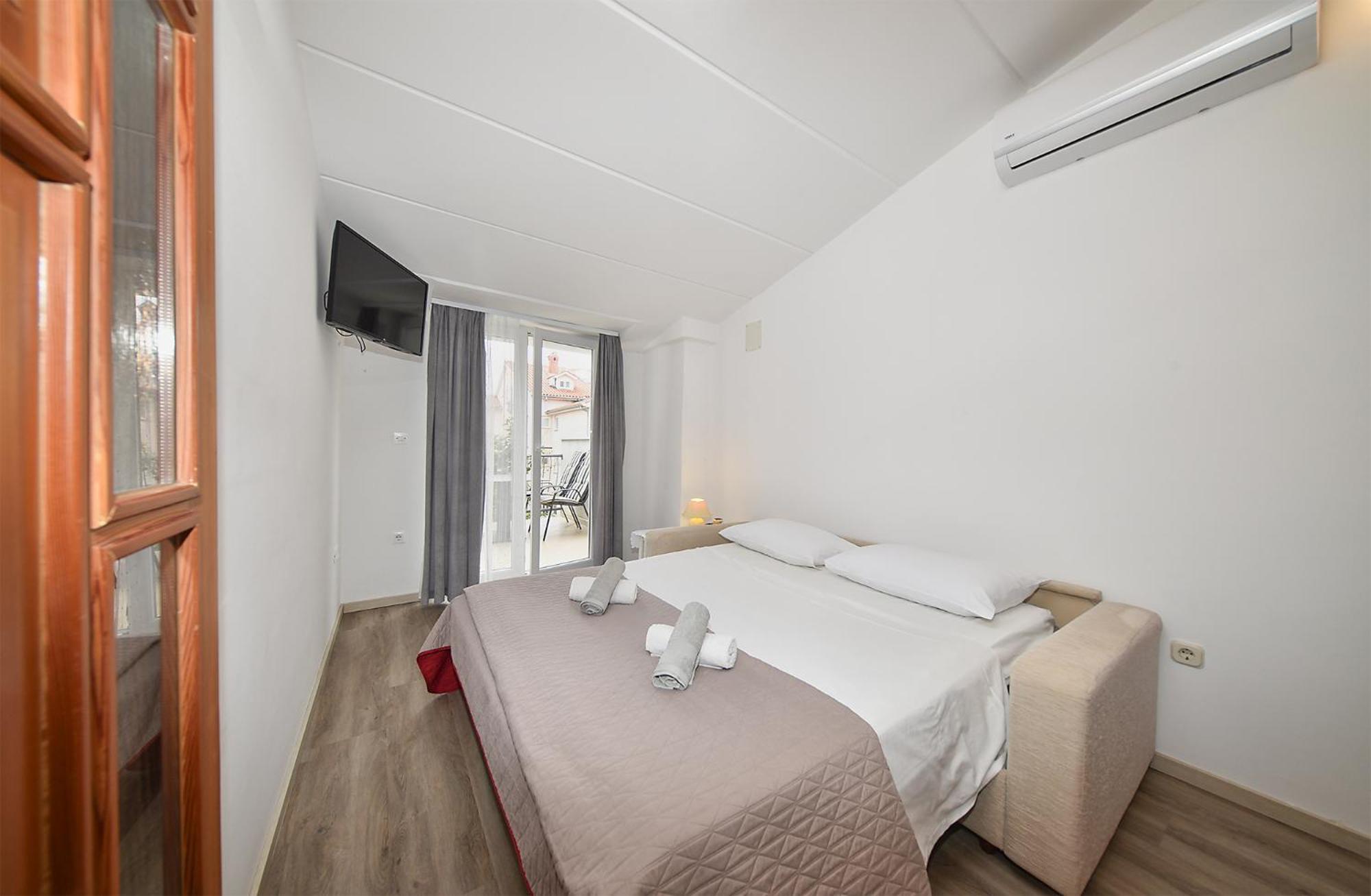 Romano 1099 * Rovinj