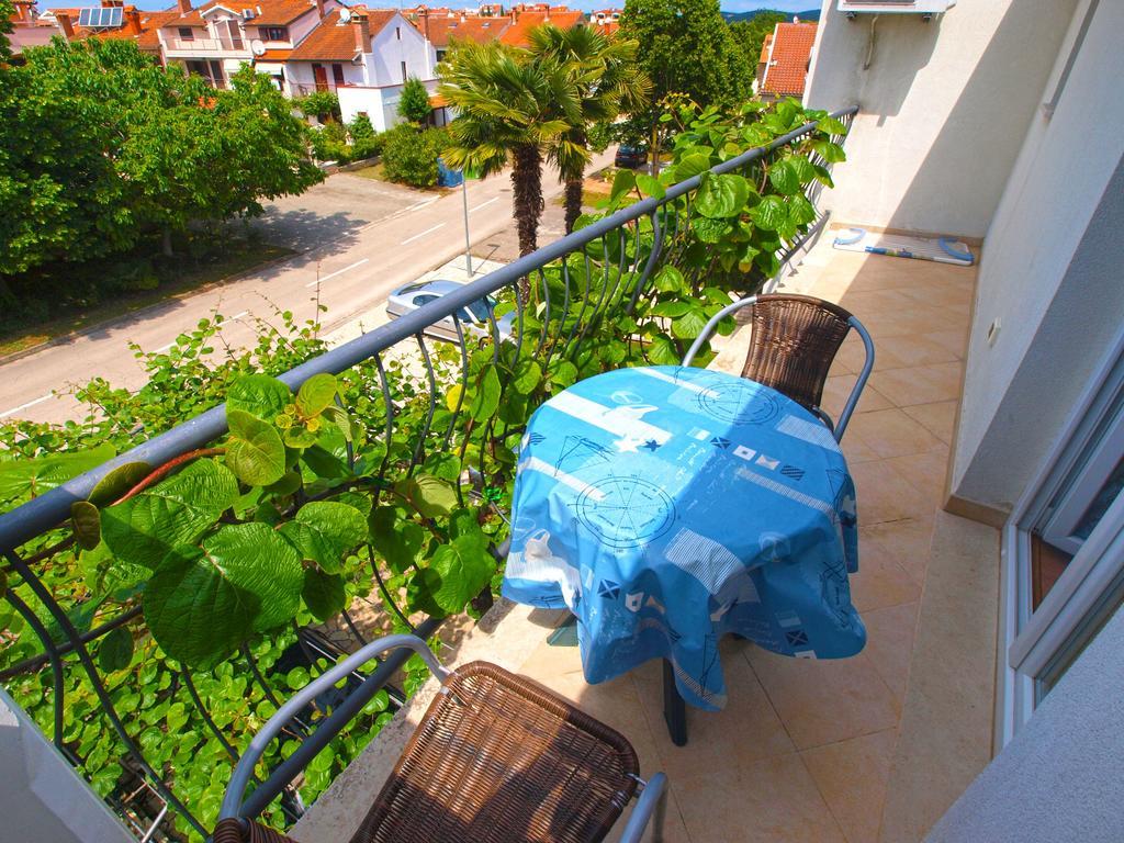 Romano 1099 * Rovinj