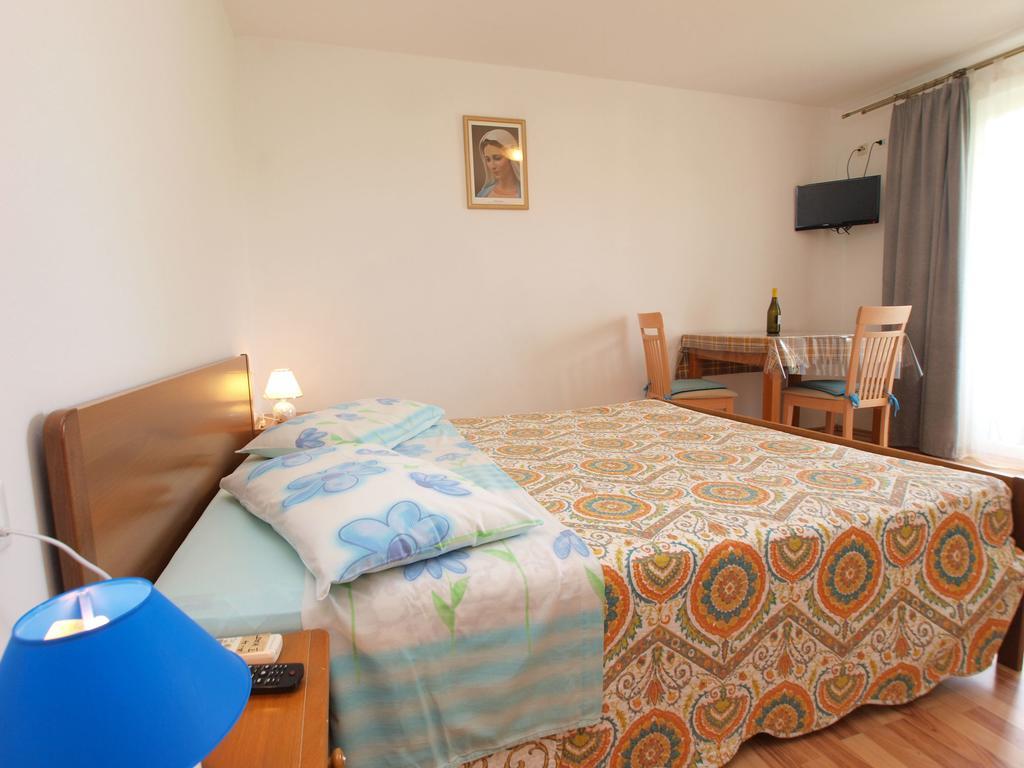 Romano 1099 Rovinj